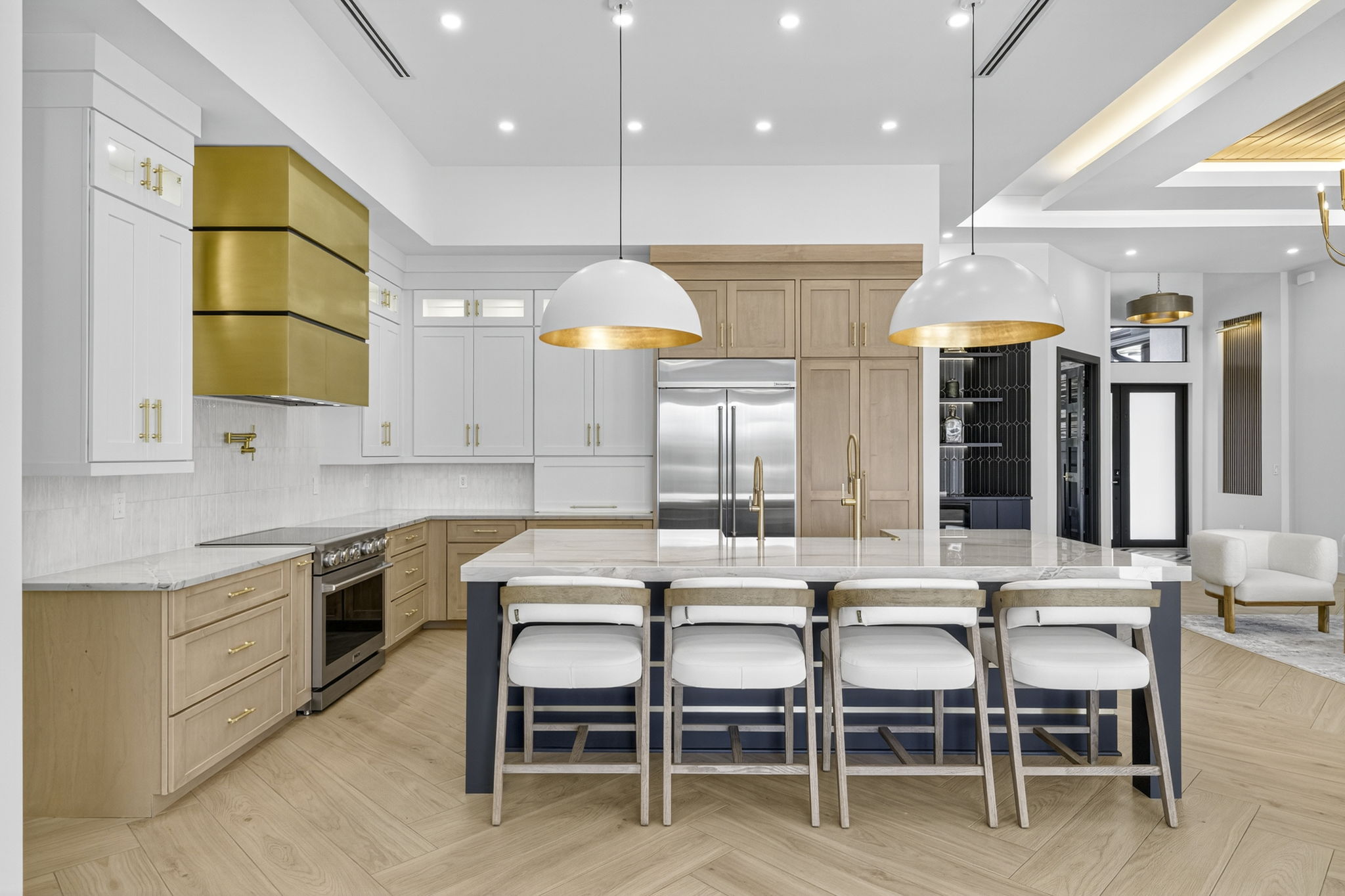 Breakfast Bar 1 of 2