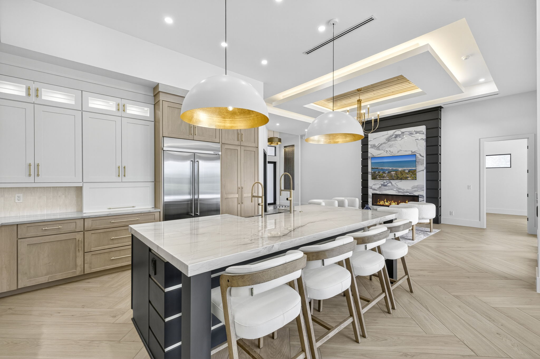 Breakfast Bar 2 of 2