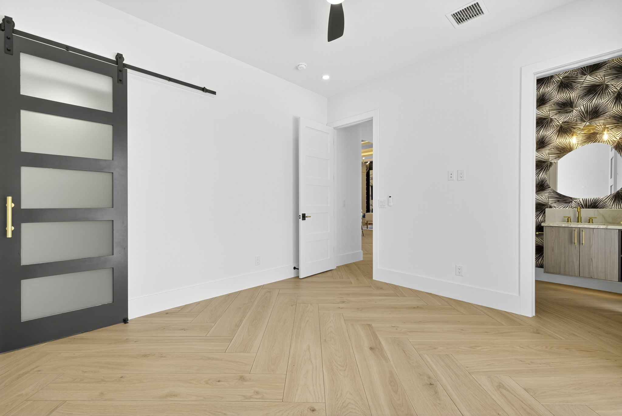 Guest Bedroom 1 - 3 of 3