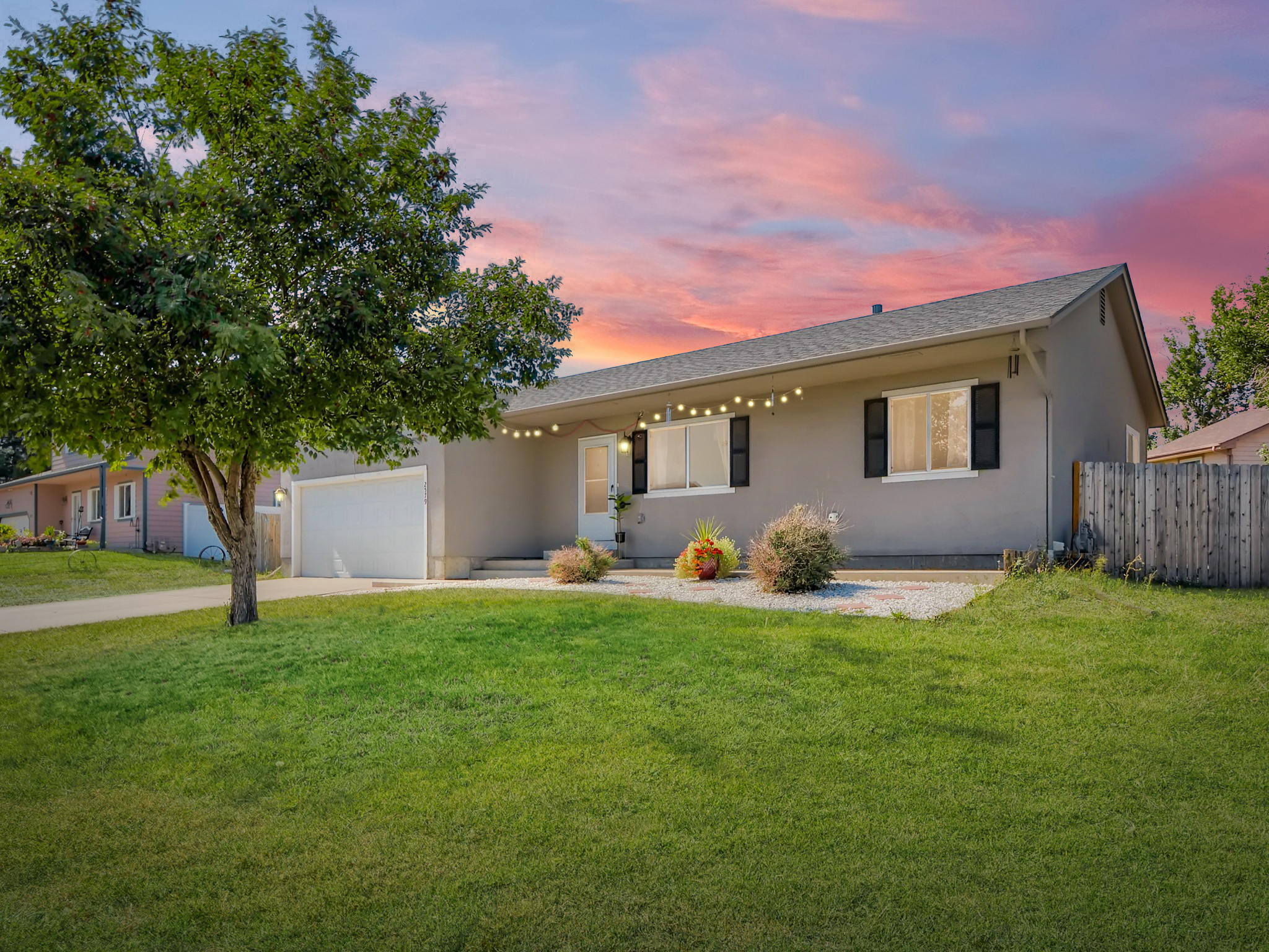 View of 2579 Fairplay Way, Aurora, CO 80011 | 8z Real Estate