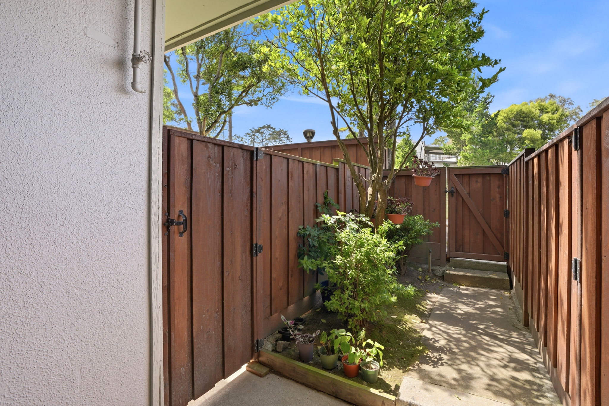 031_F8_2579 Greendale Dr