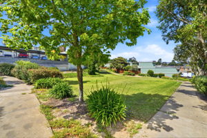 033_F8_2579 Greendale Dr