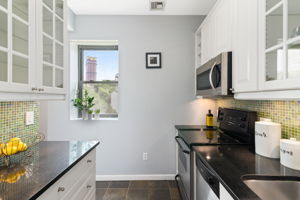  258 Barrow St Apt 2B, Jersey City, NJ 07302, US Photo 6