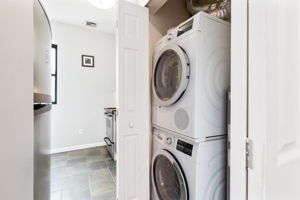  258 Barrow St Apt 2B, Jersey City, NJ 07302, US Photo 17