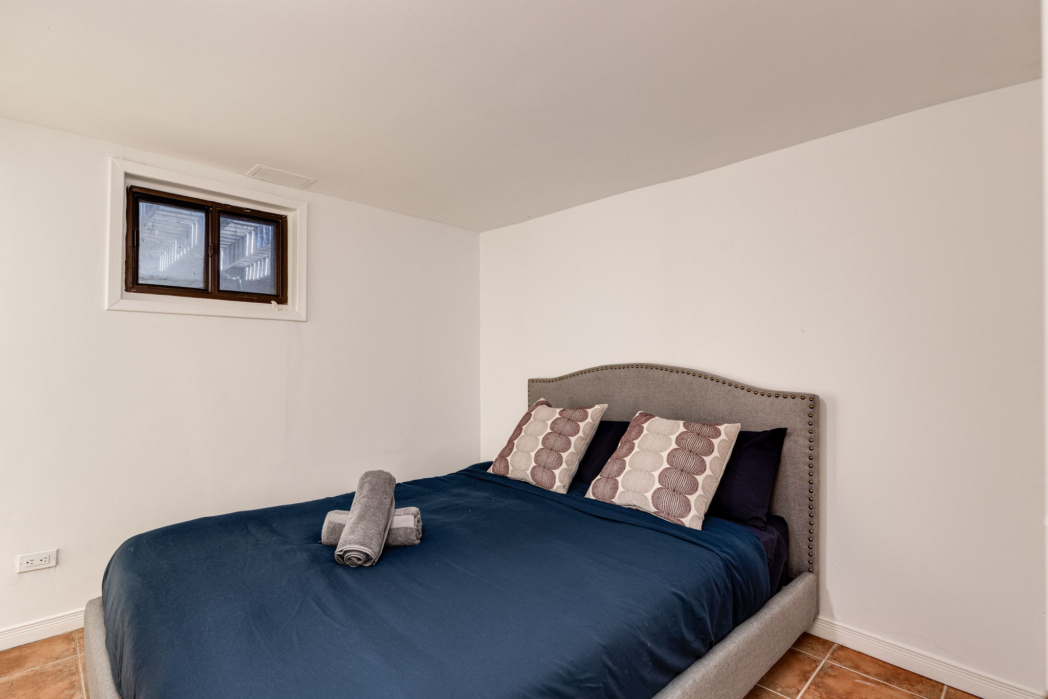 Toronto property showcase — delivered property photograph 17