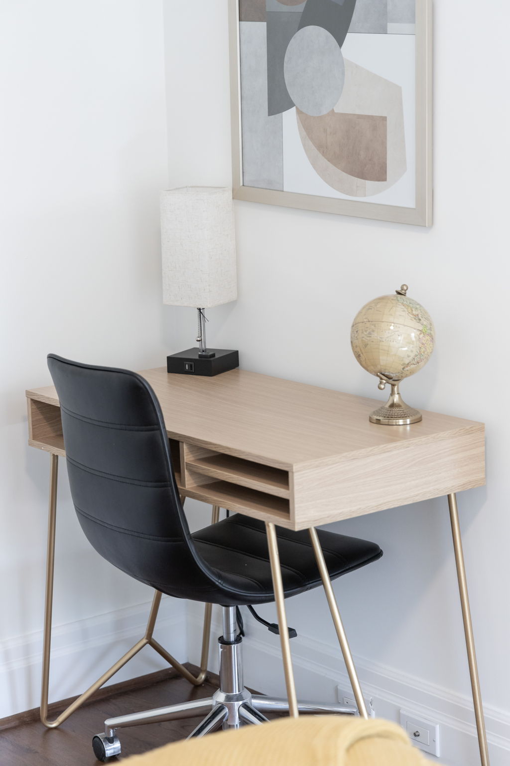 Toronto property showcase — delivered property photograph 38