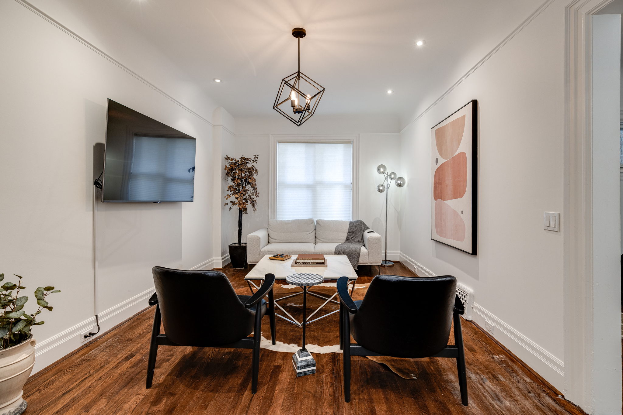 Toronto property showcase — delivered property photograph 3