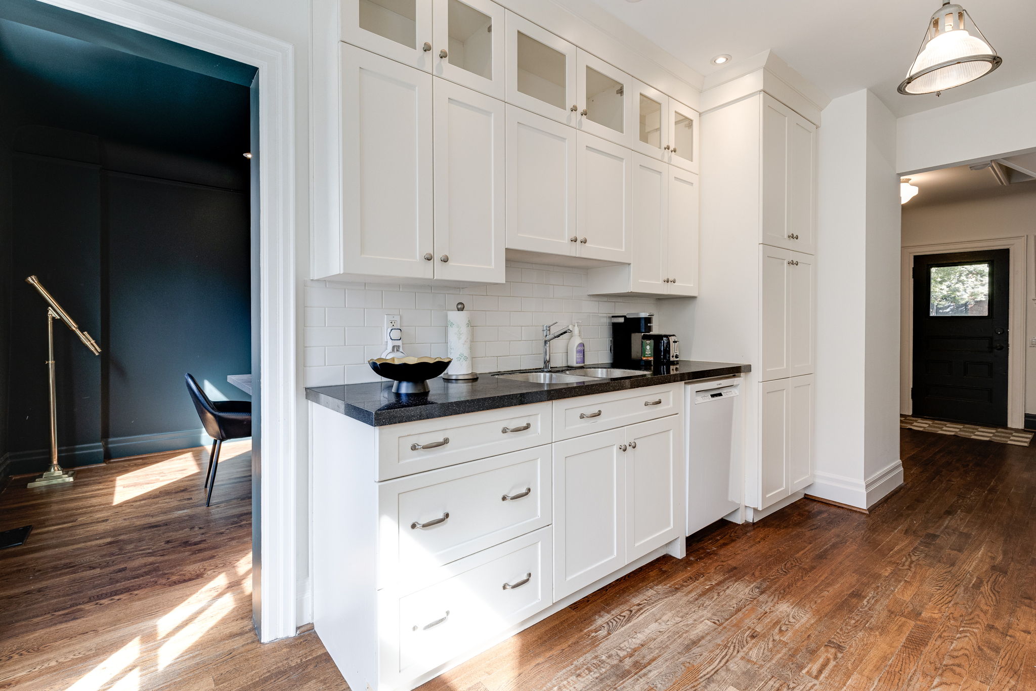 Toronto property showcase — delivered property photograph 8