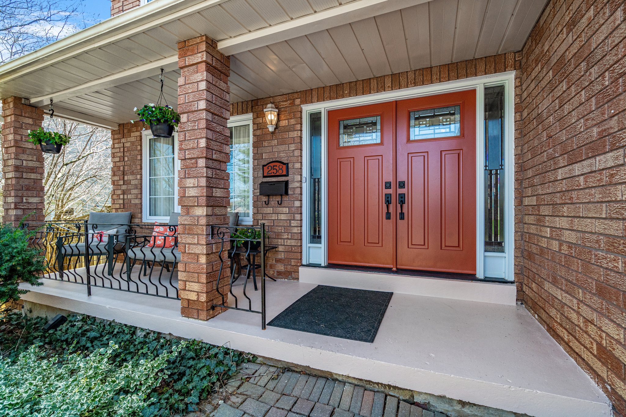 258 Edenwood Crescent, Orangeville, ON L9W 4M7, CA Photo 3