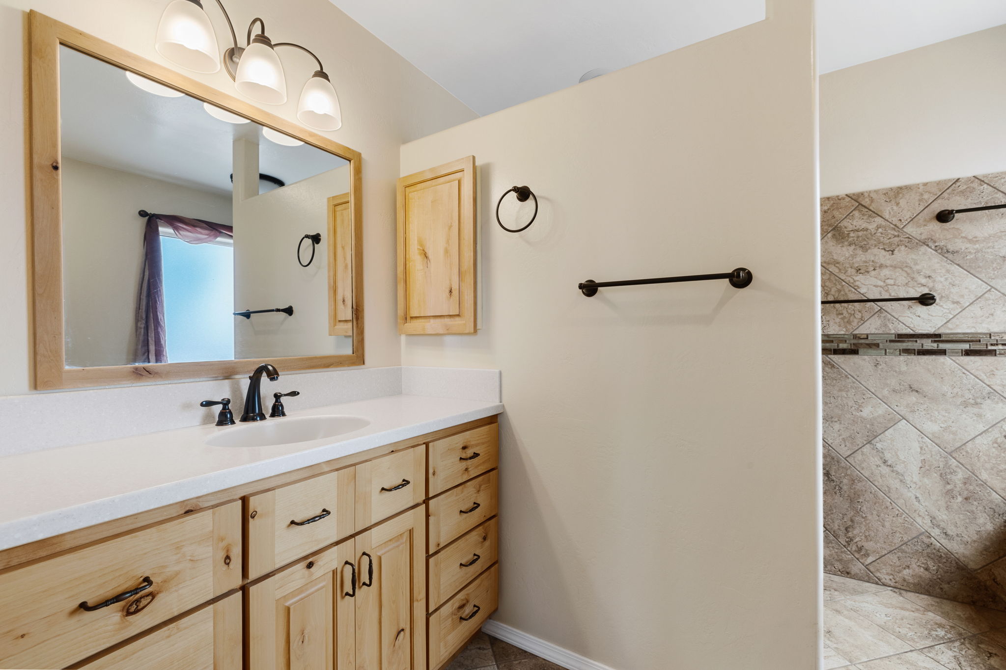 Primary Bathroom_1