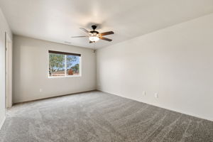 Primary Bedroom_1