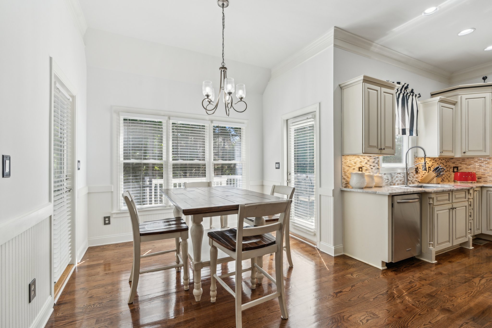 Local_Flavor_Films-2581 Trailing Ivy Way NE, Buford, GA 30519-213.jpg