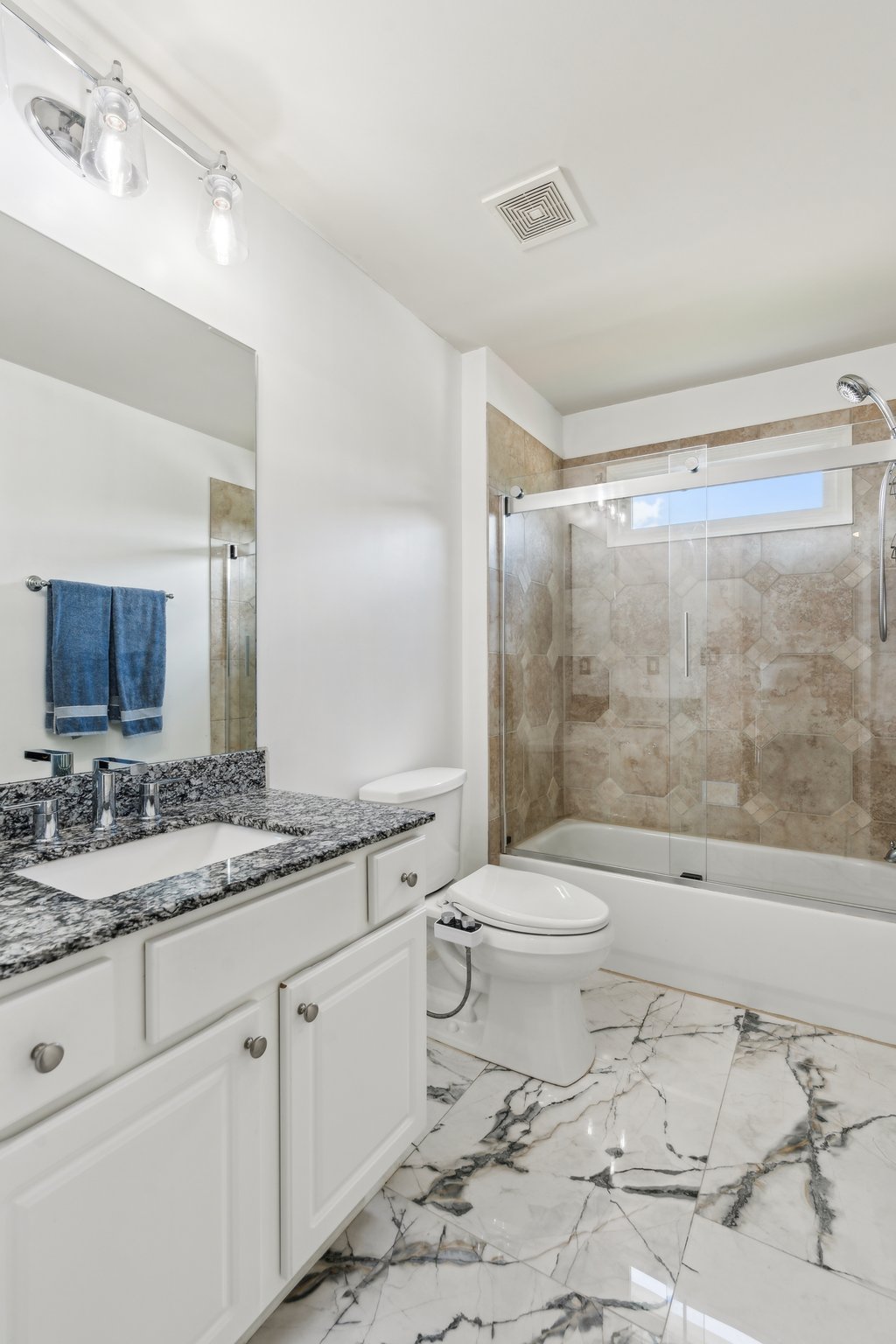 Local_Flavor_Films-2581 Trailing Ivy Way NE, Buford, GA 30519-298.jpg