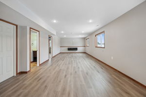 04_Interior