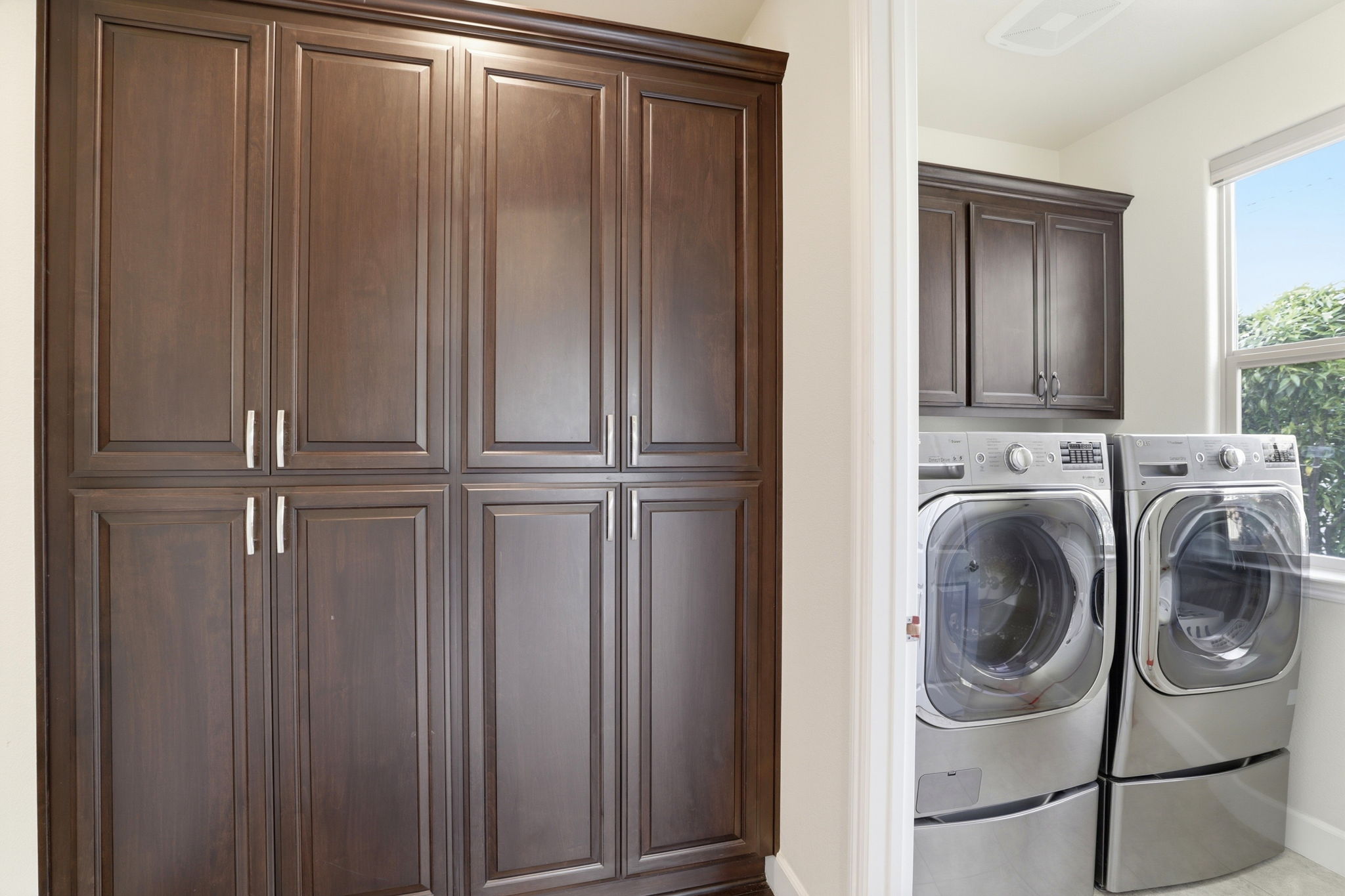  Photo 34