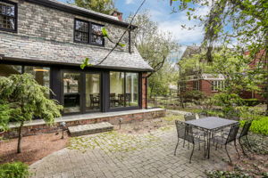  25831 Salem Rd, Huntington Woods, MI 48070, US Photo 37