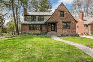  25831 Salem Rd, Huntington Woods, MI 48070, US Photo 0