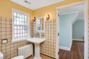  25831 Salem Rd, Huntington Woods, MI 48070, US Photo 26