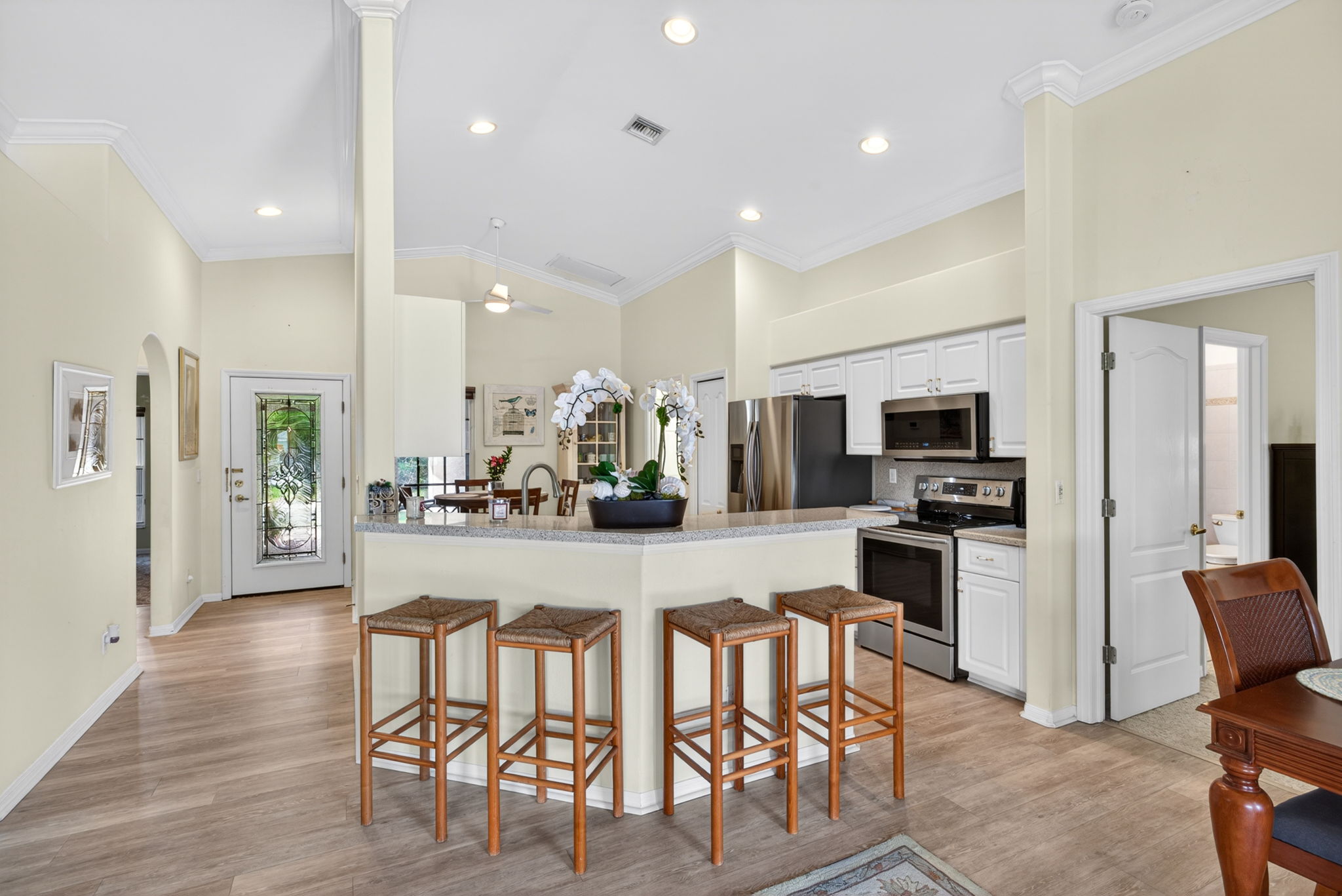 Breakfast Bar
