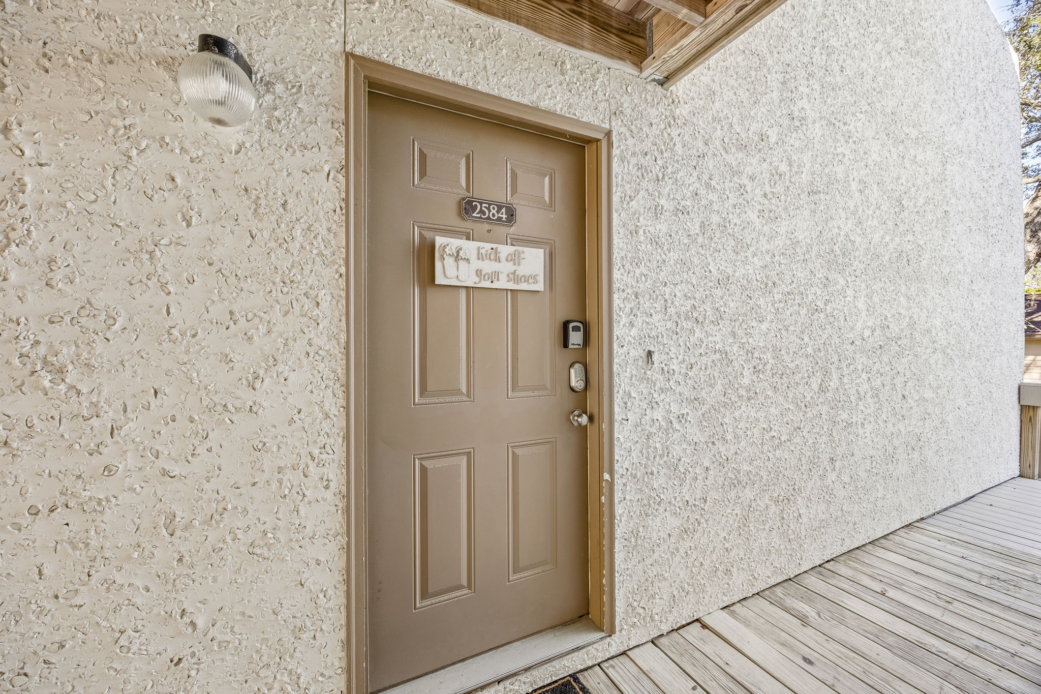 Front Entry Detail