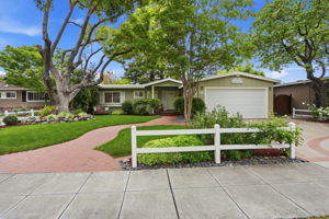 001_F8_2584 Lansford Ave