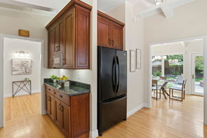 010_F8_2584 Lansford Ave