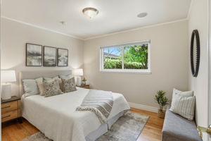 017_F8_2584 Lansford Ave