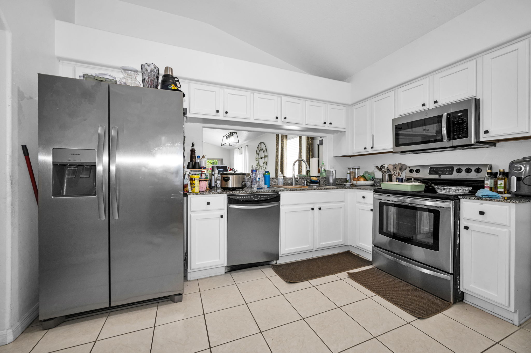 Kitchen 2
