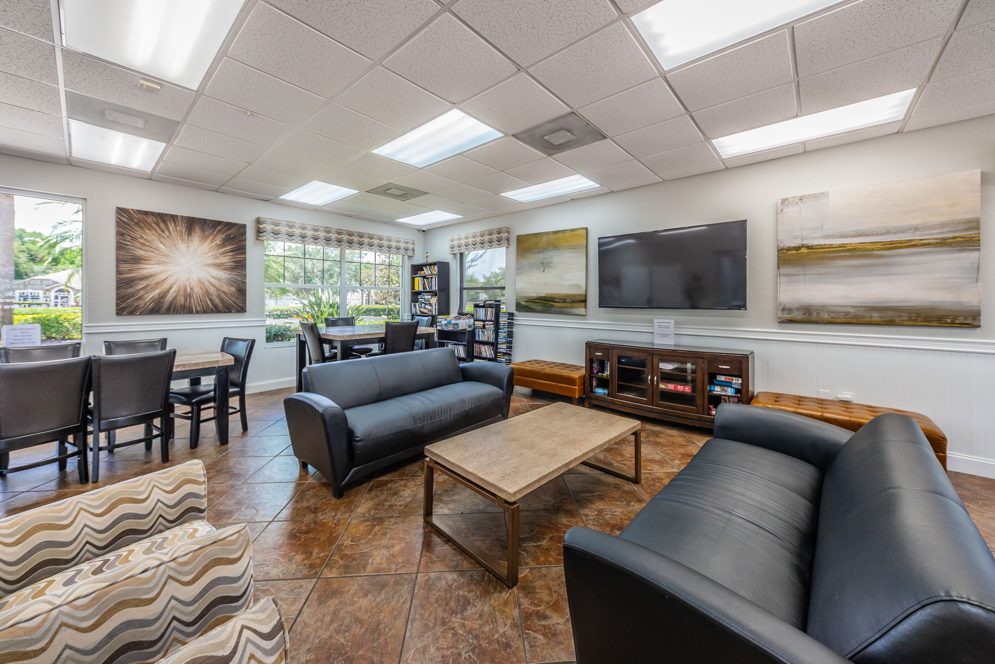 7-Clubhouse