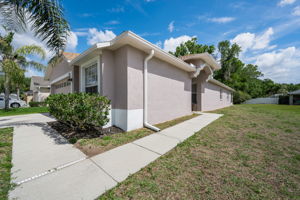 Front Exterior 4