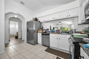 Kitchen 4