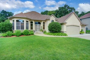  2585 Sean's Way, North Saint Paul, MN 55109, US Photo 1