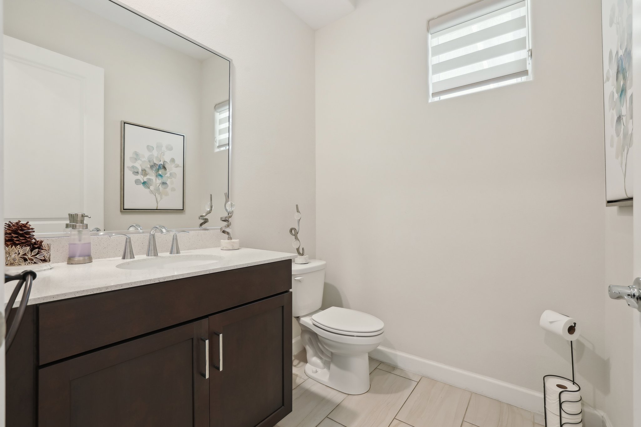Lancaster Ridge Dr-1505-026.jpg