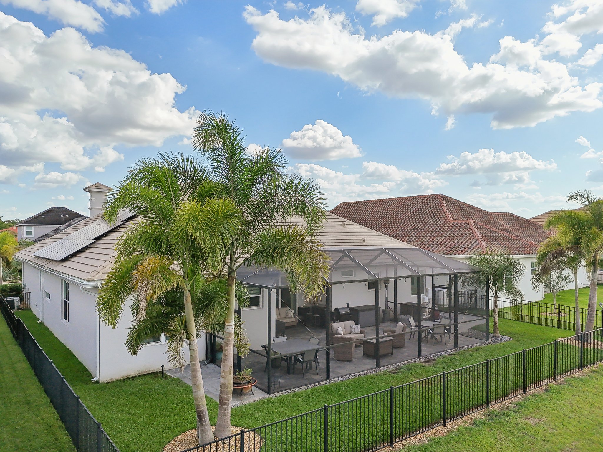 Lancaster Ridge Dr-1505-083.jpg