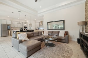 Lancaster Ridge Dr-1505-010.jpg