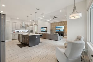 Lancaster Ridge Dr-1505-016.jpg