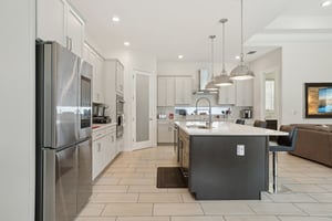 Lancaster Ridge Dr-1505-020.jpg