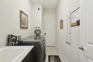 Lancaster Ridge Dr-1505-024.jpg