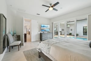 Lancaster Ridge Dr-1505-027.jpg