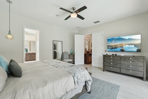 Lancaster Ridge Dr-1505-030.jpg