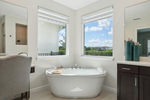 Lancaster Ridge Dr-1505-033.jpg