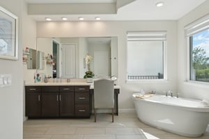 Lancaster Ridge Dr-1505-034.jpg
