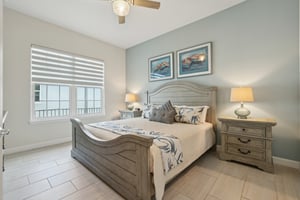 Lancaster Ridge Dr-1505-041.jpg
