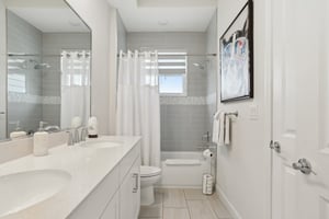 Lancaster Ridge Dr-1505-045.jpg