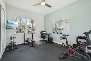 Lancaster Ridge Dr-1505-046.jpg