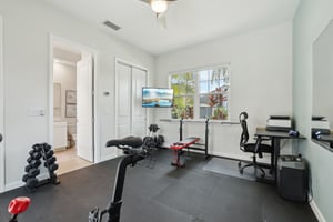 Lancaster Ridge Dr-1505-047.jpg