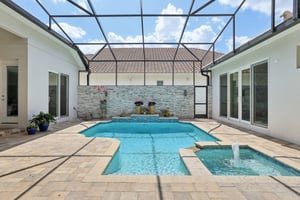 Lancaster Ridge Dr-1505-058.jpg