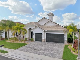 Lancaster Ridge Dr-1505-071.jpg