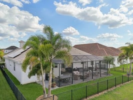 Lancaster Ridge Dr-1505-083.jpg