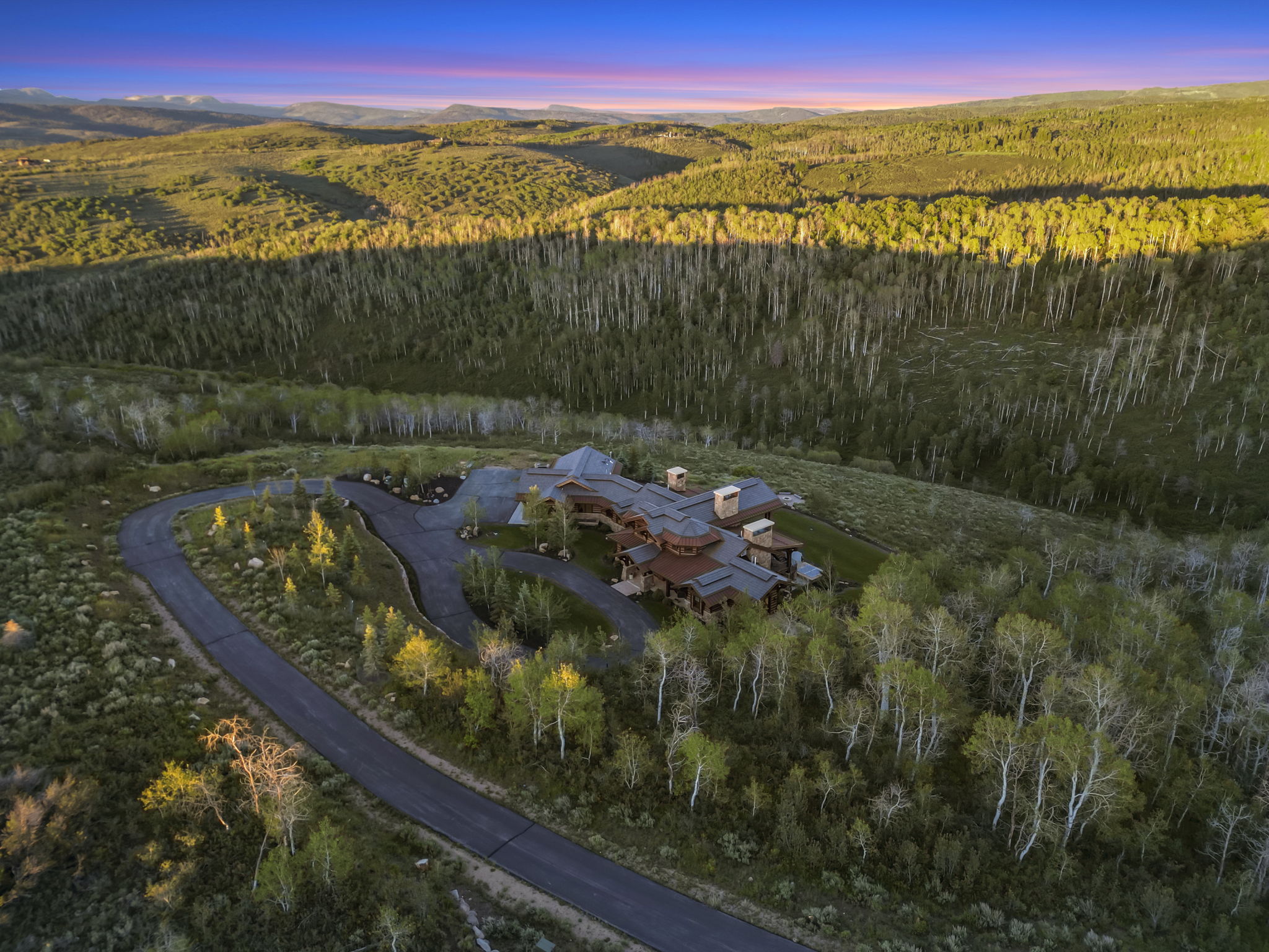2586 N Whispering Springs Hollow Rd, Heber City, UT 84032, USA Photo 101